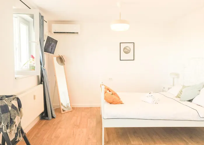 Spectacular View Over The City - Dorobanti Studio Apartman Bukarest