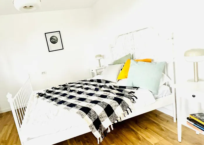 Spectacular View Over The City - Dorobanti Studio Appartement