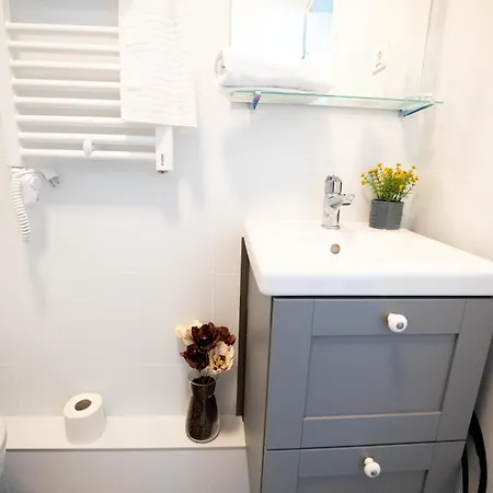 Spectacular View Over The City - Dorobanti Studio Appartement Bucarest